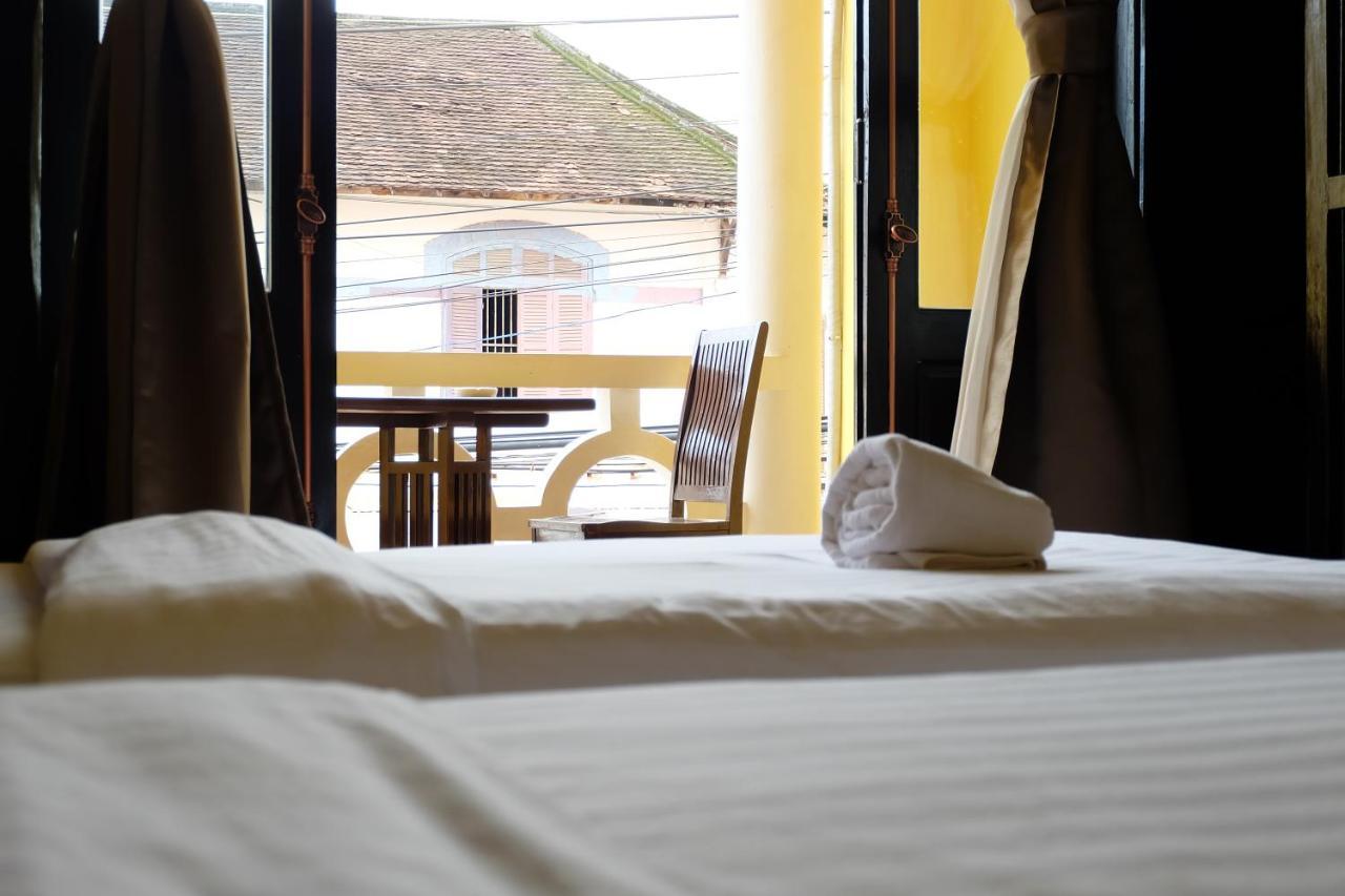 Inthira Thakhek Hotell Eksteriør bilde
